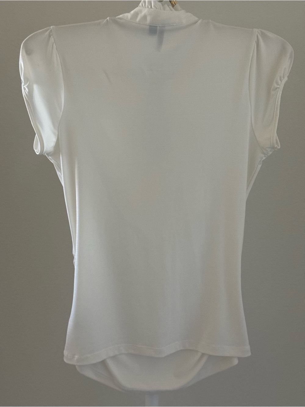 HeartSoul Cream Colored Ruffle Front Puff Sleeve Blouse - NEW Without Tags - Picture 5 of 5